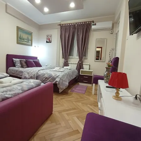 Apartments & Rooms -Mdl Lazic Belgrad Exteriör bild