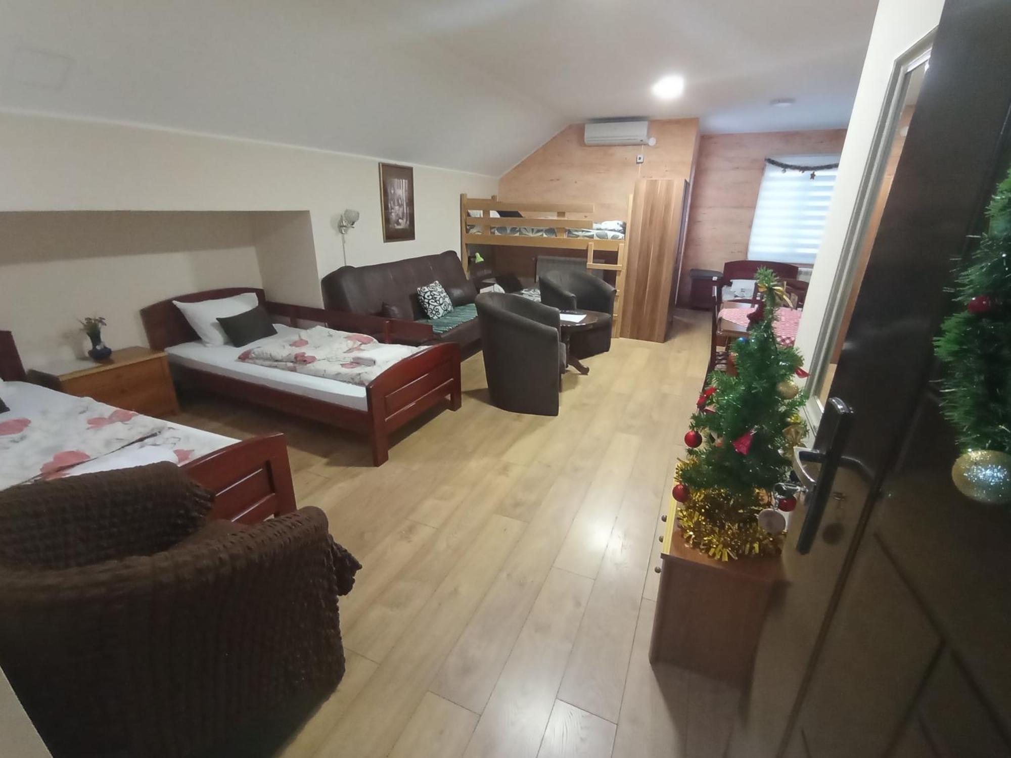 & -mdl Lazic Lägenhet Belgrad